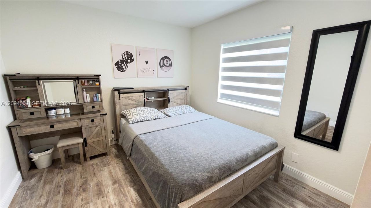 En Venta: $749,000 (3 camas, 2 baños, 1533 Pies cuadrados)