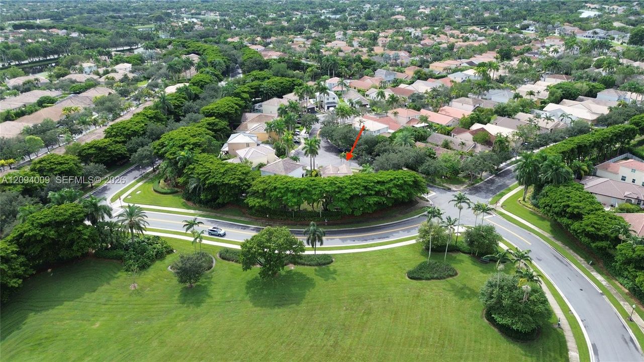 En Venta: $749,000 (3 camas, 2 baños, 1533 Pies cuadrados)