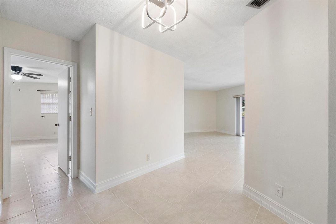 2940 Nw 87th Terr_009