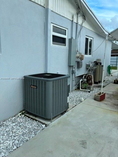 En Venta: $560,000 (3 camas, 2 baños, 1356 Pies cuadrados)