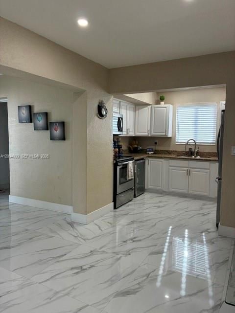 En Venta: $560,000 (3 camas, 2 baños, 1356 Pies cuadrados)