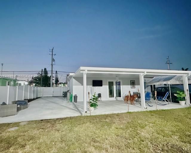 En Venta: $560,000 (3 camas, 2 baños, 1356 Pies cuadrados)