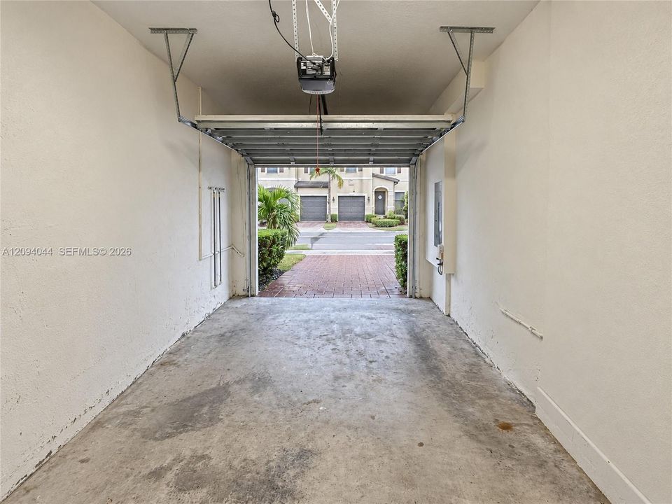 En Renta: $3,400 (3 camas, 2 baños, 1708 Pies cuadrados)