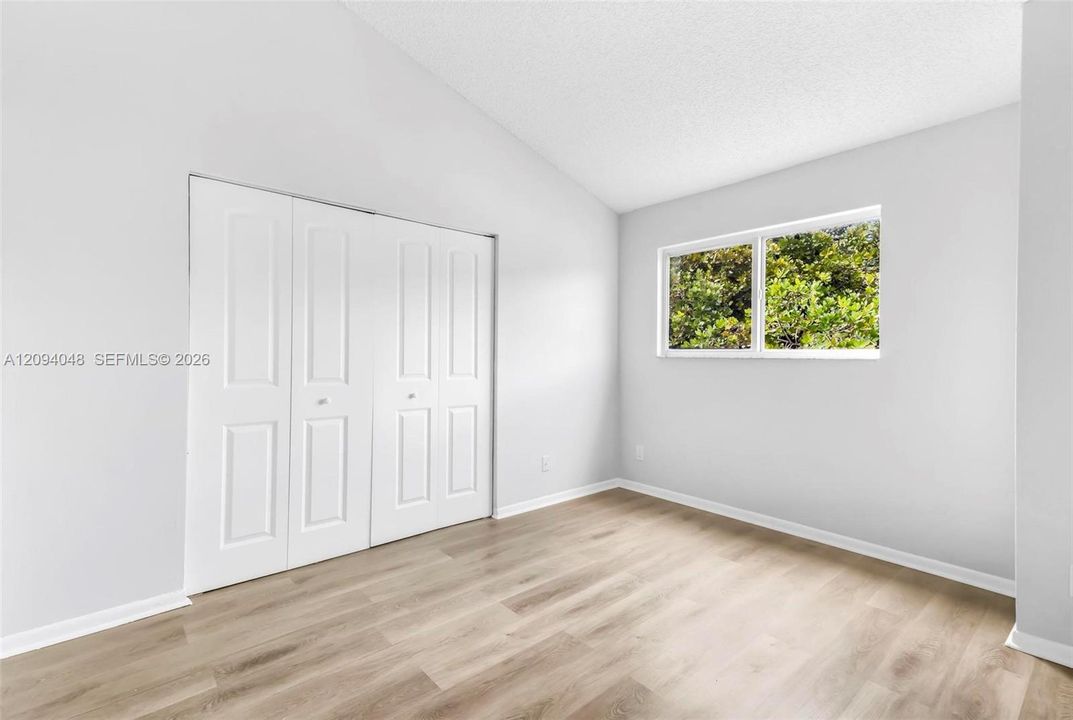 For Rent: $2,200 (2 beds, 2 baths, 1096 Square Feet)