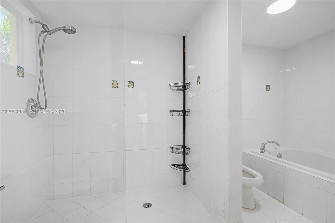 На продажу: $715,000 (3 спален, 2 ванн, 1510 Квадратных фут)