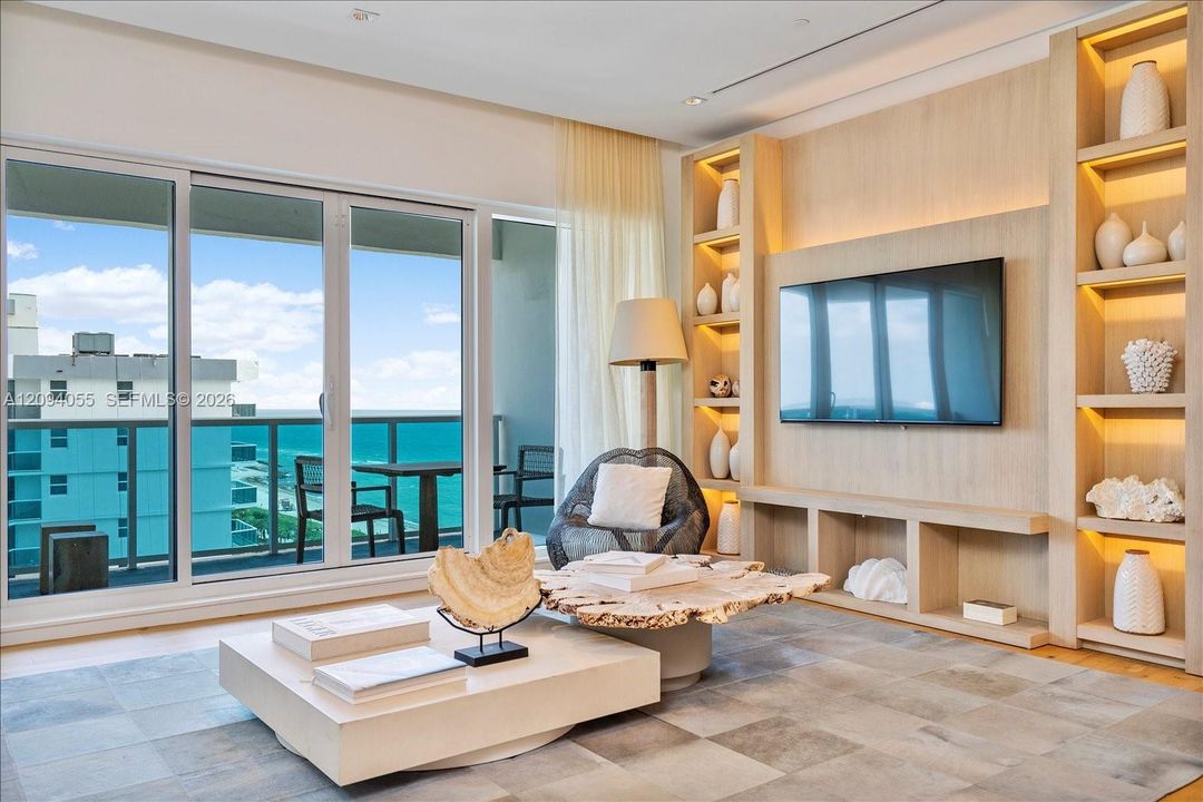 En Venta: $5,995,000 (2 camas, 2 baños, 1942 Pies cuadrados)