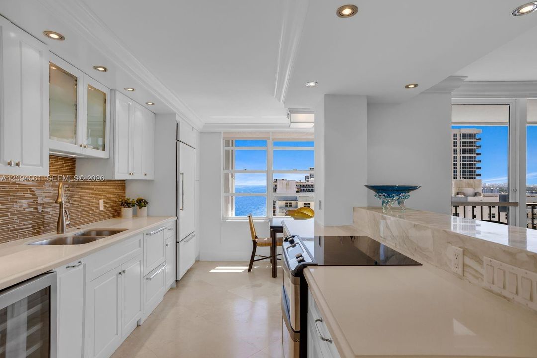 En Venta: $980,000 (2 camas, 2 baños, 1650 Pies cuadrados)