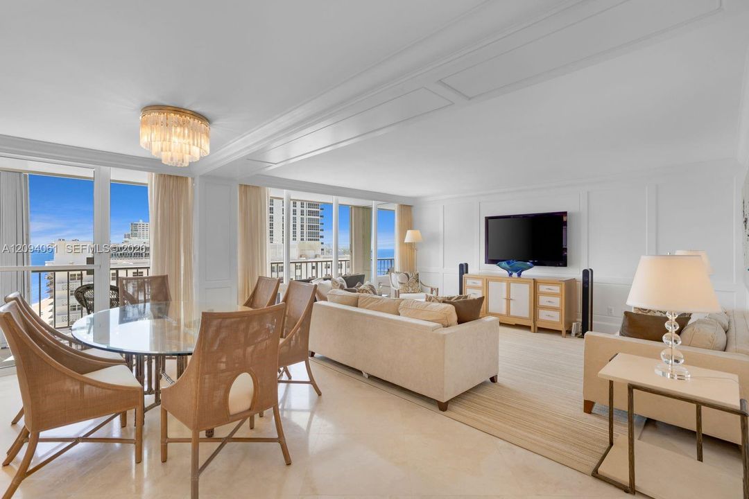En Venta: $980,000 (2 camas, 2 baños, 1650 Pies cuadrados)