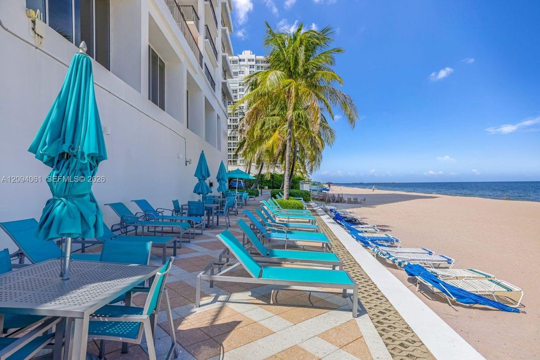 En Venta: $980,000 (2 camas, 2 baños, 1650 Pies cuadrados)