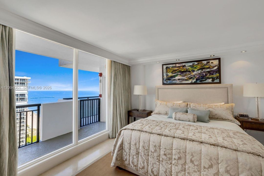 En Venta: $980,000 (2 camas, 2 baños, 1650 Pies cuadrados)