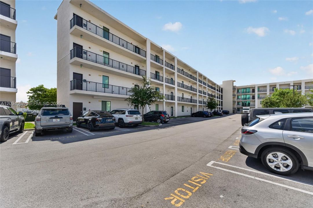 En Venta: $539,000 (2 camas, 2 baños, 1124 Pies cuadrados)