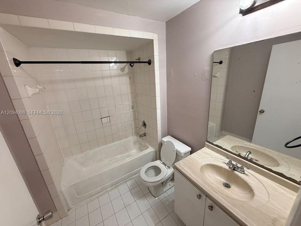 В аренду: $1,700 (1 спален, 1 ванн, 570 Квадратных фут)