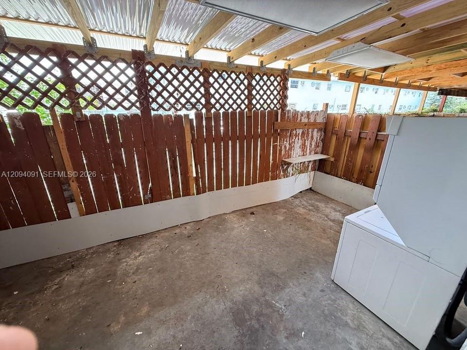 В аренду: $2,700 (3 спален, 2 ванн, 1102 Квадратных фут)