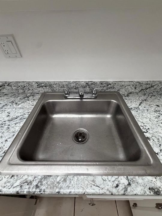 En Renta: $1,900 (2 camas, 2 baños, 949 Pies cuadrados)