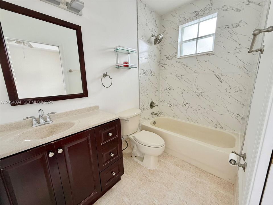For Rent: $3,100 (3 beds, 2 baths, 1450 Square Feet)
