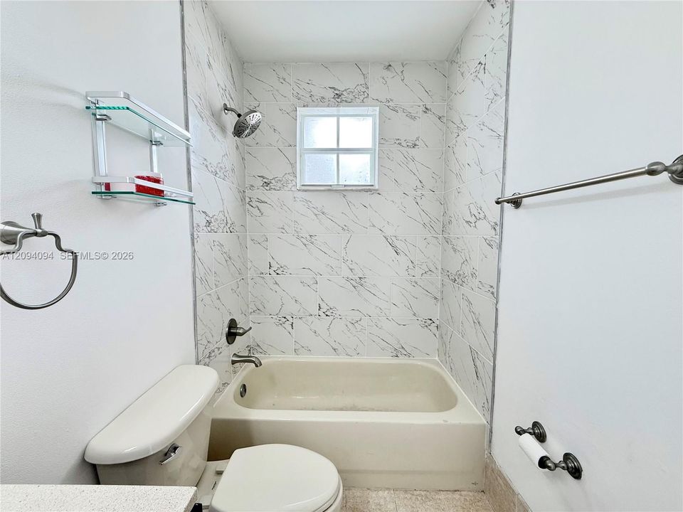 For Rent: $3,100 (3 beds, 2 baths, 1450 Square Feet)