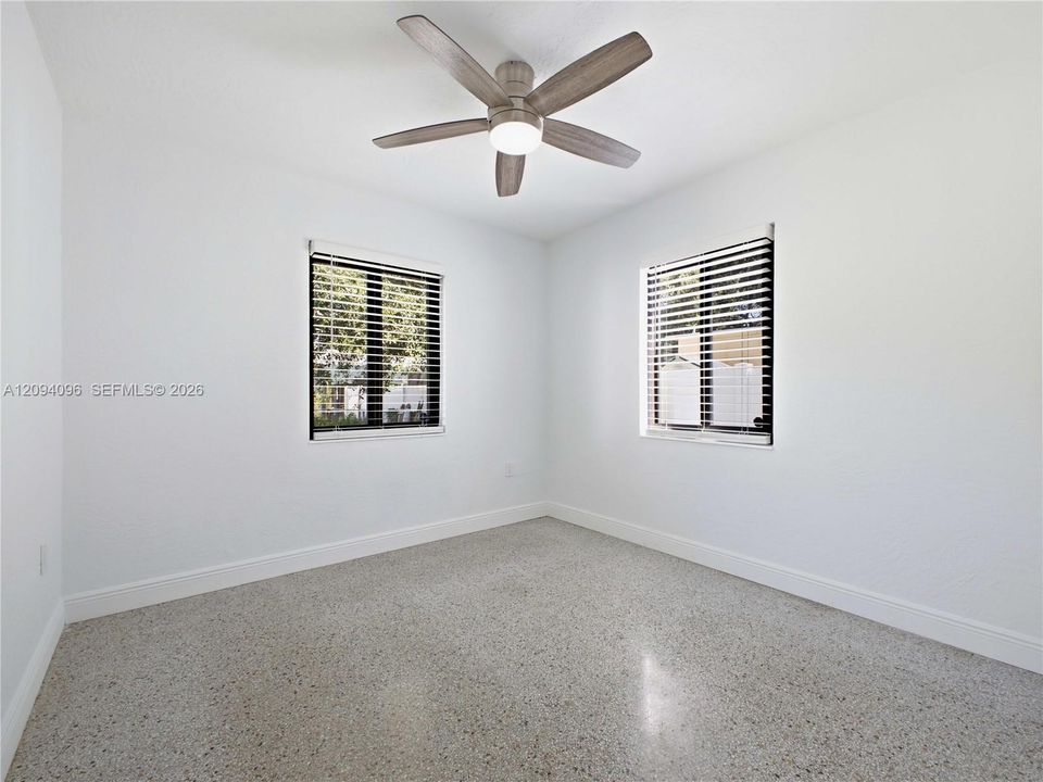 En Venta: $490,000 (3 camas, 1 baños, 0 Pies cuadrados)