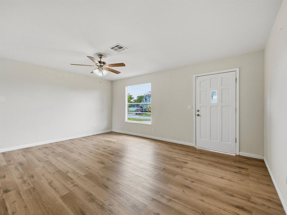 Living Foyer