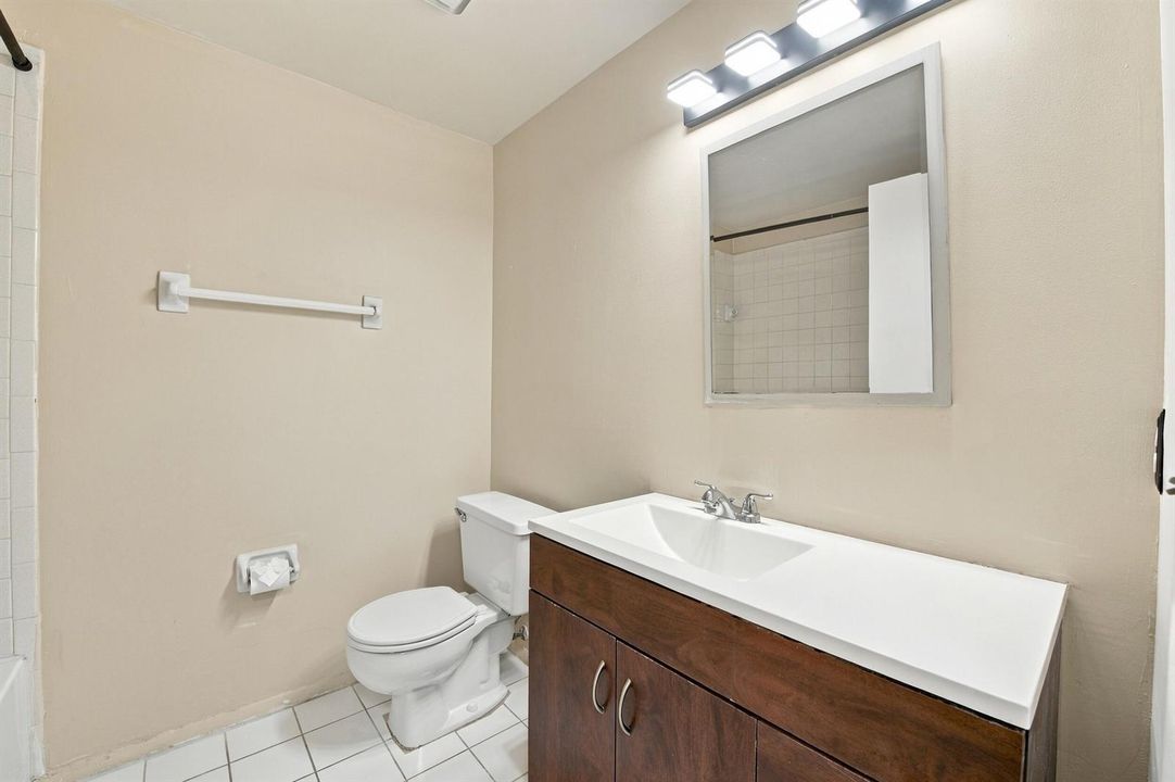 Primary bath