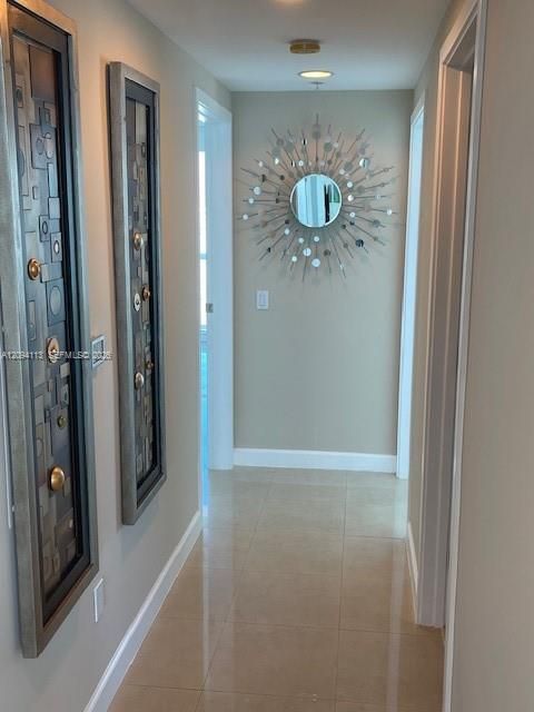 For Rent: $14,500 (3 beds, 3 baths, 1820 Square Feet)