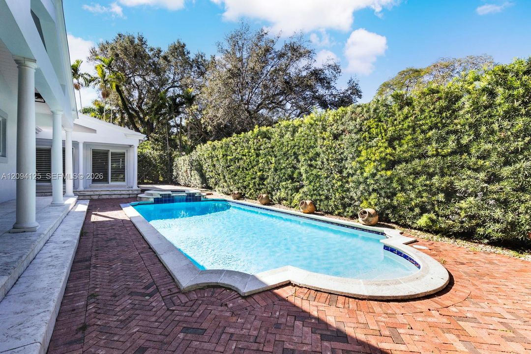 For Rent: $14,500 (3 beds, 3 baths, 3093 Square Feet)