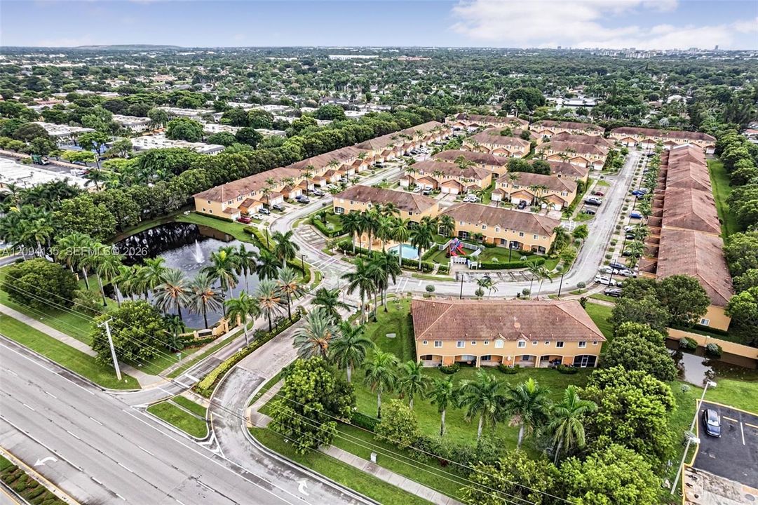 For Sale: $399,900 (3 beds, 2 baths, 1356 Square Feet)