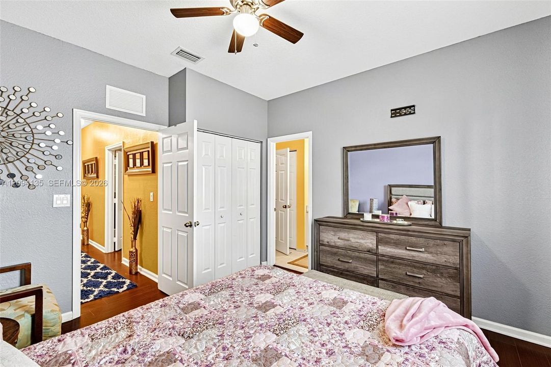 2nd Bedroom