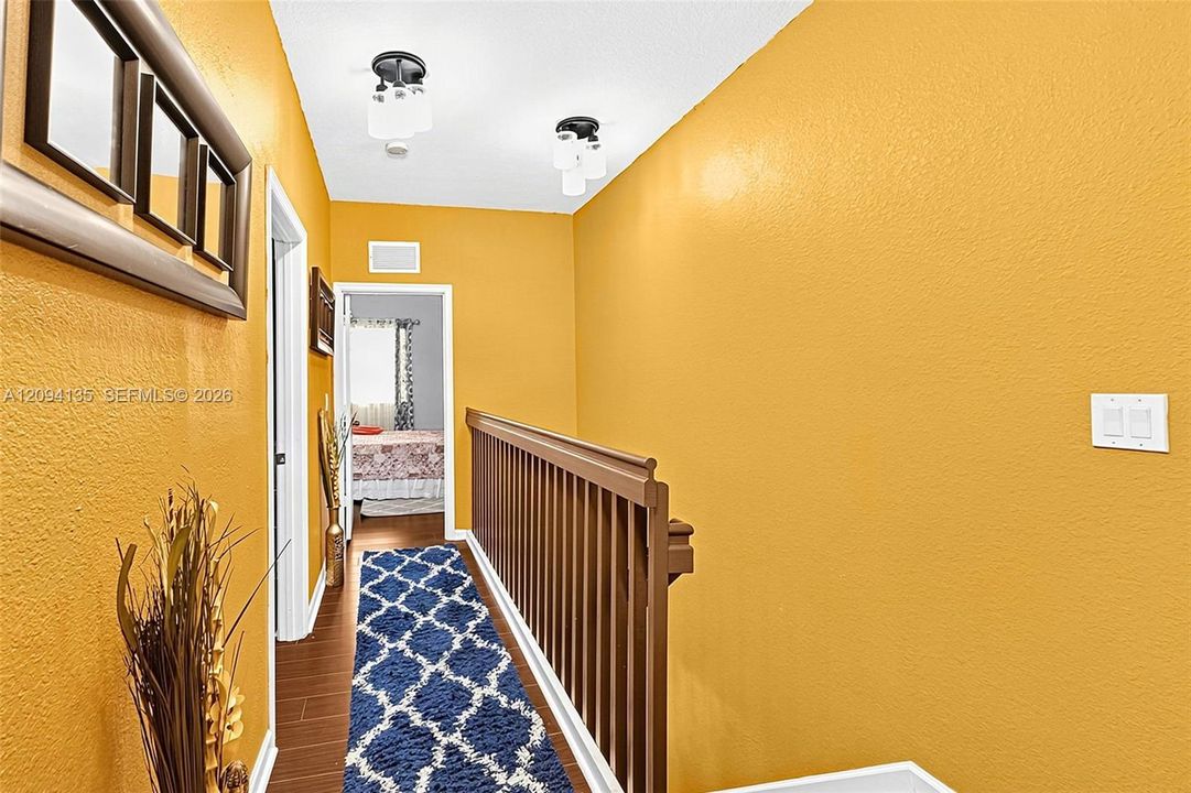 For Sale: $399,900 (3 beds, 2 baths, 1356 Square Feet)