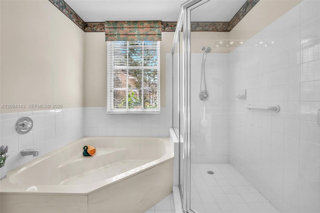For Sale: $499,900 (3 beds, 2 baths, 1525 Square Feet)