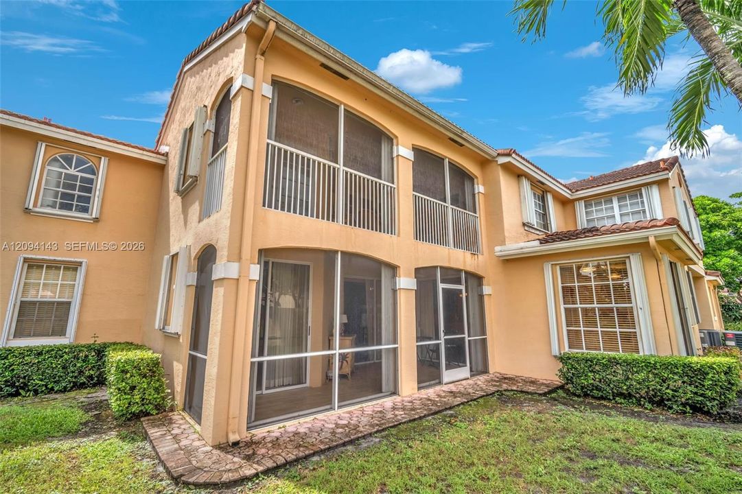 For Sale: $499,900 (3 beds, 2 baths, 1525 Square Feet)