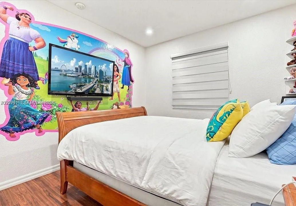 На продажу: $460,000 (3 спален, 2 ванн, 1458 Квадратных фут)