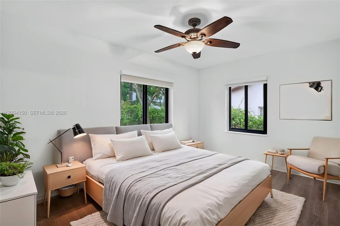 For Sale: $1,275,000 (3 beds, 2 baths, 1492 Square Feet)