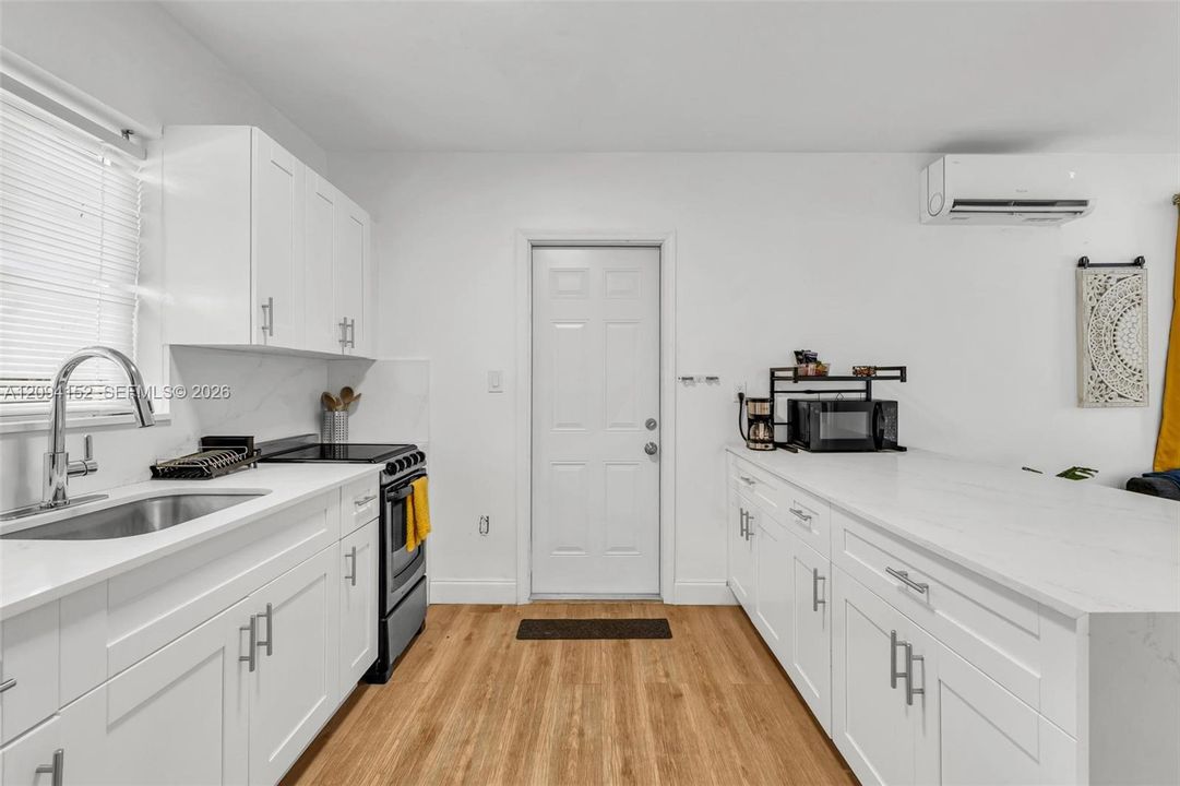 En Venta: $1,100,000 (0 camas, 0 baños, 1830 Pies cuadrados)