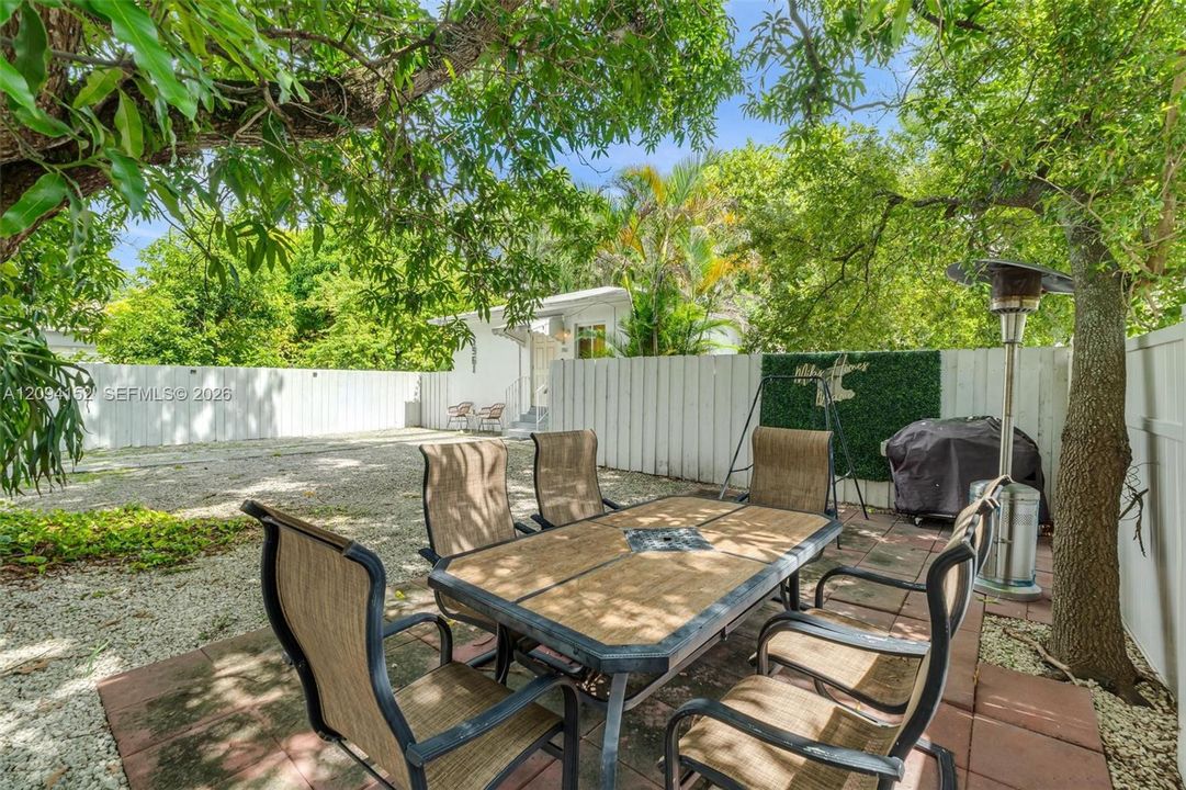 En Venta: $1,100,000 (0 camas, 0 baños, 1830 Pies cuadrados)