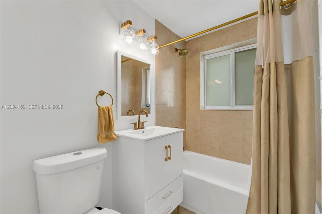 En Venta: $1,100,000 (0 camas, 0 baños, 1830 Pies cuadrados)