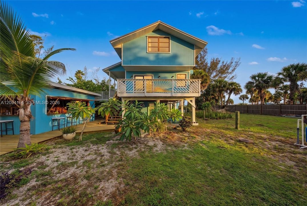 For Sale: $624,900 (3 beds, 2 baths, 1500 Square Feet)