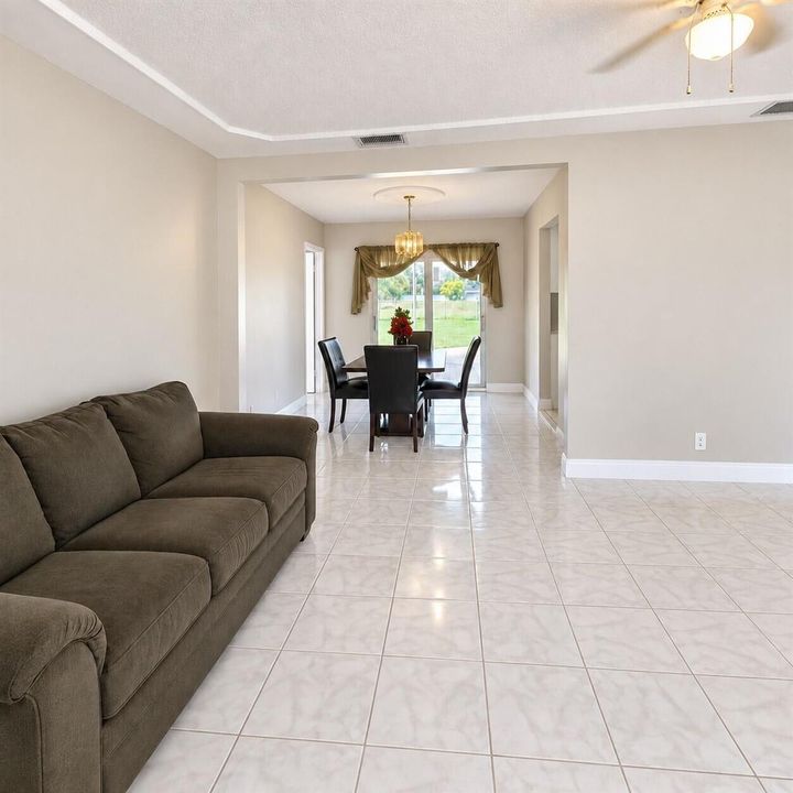 SIDE COUCH L
