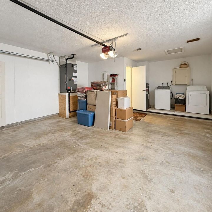 GARAGE 2