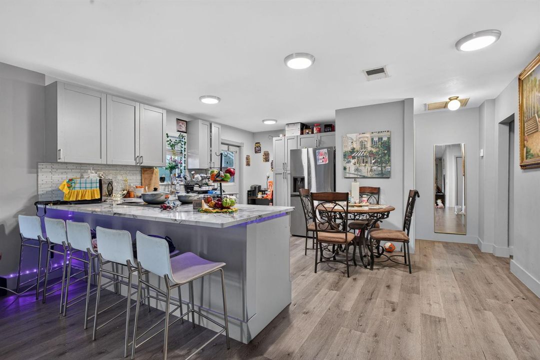 18-web-or-mls-5715-0930