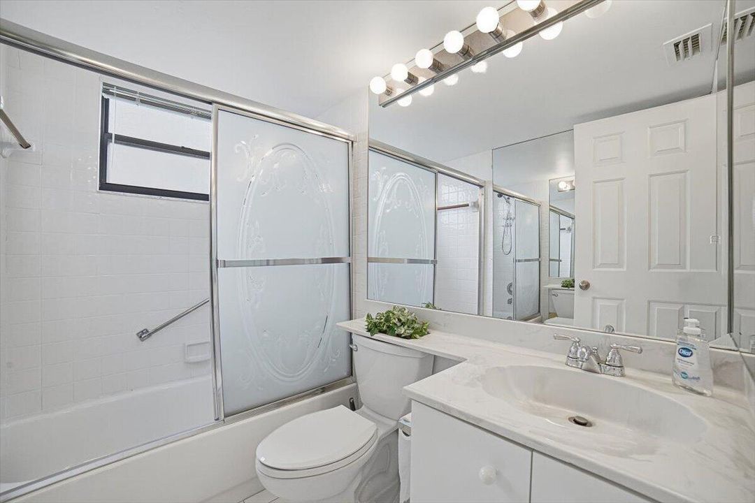 GUEST BATH
