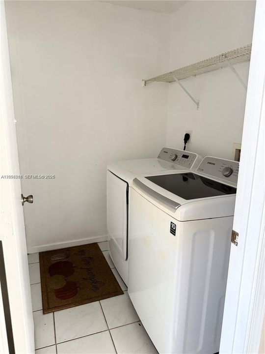 For Rent: $3,400 (3 beds, 2 baths, 1450 Square Feet)