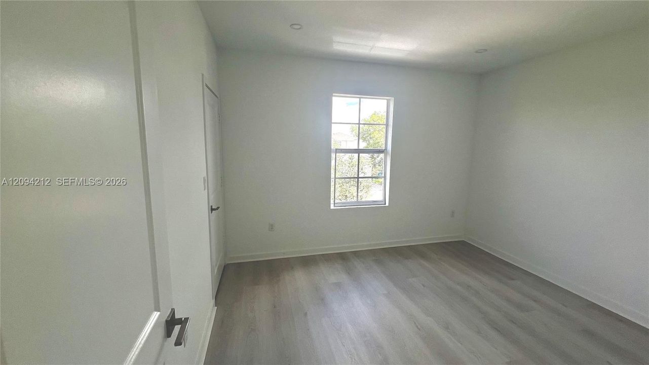 En Venta: $460,000 (4 camas, 3 baños, 2154 Pies cuadrados)