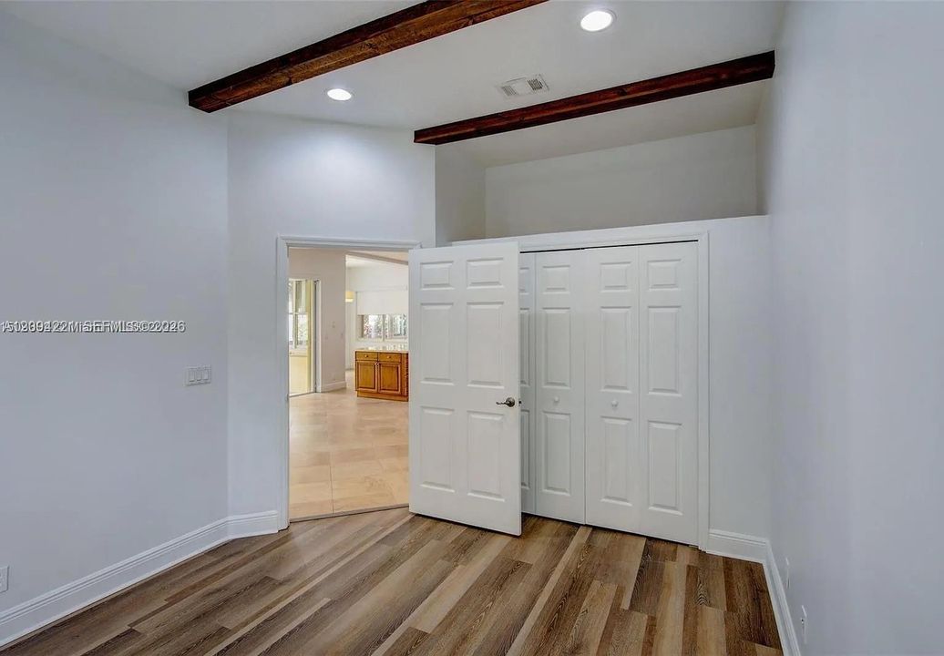 For Rent: $9,000 (5 beds, 3 baths, 3150 Square Feet)