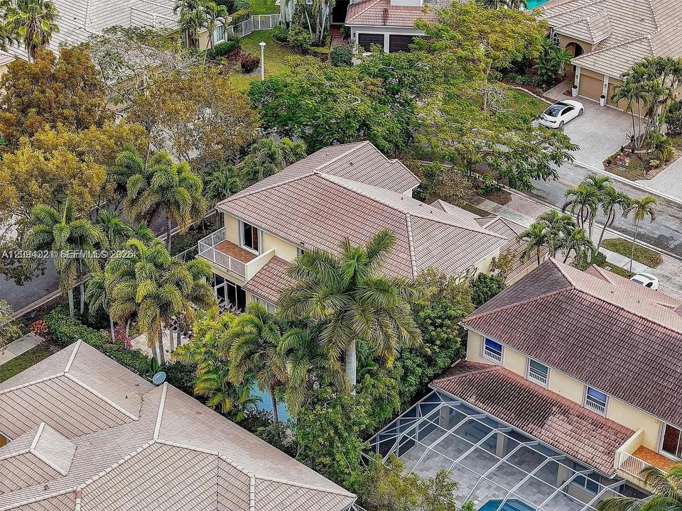 For Rent: $9,000 (5 beds, 3 baths, 3150 Square Feet)