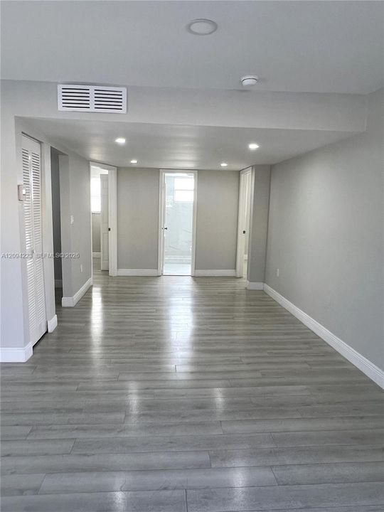 В аренду: $2,950 (2 спален, 2 ванн, 990 Квадратных фут)