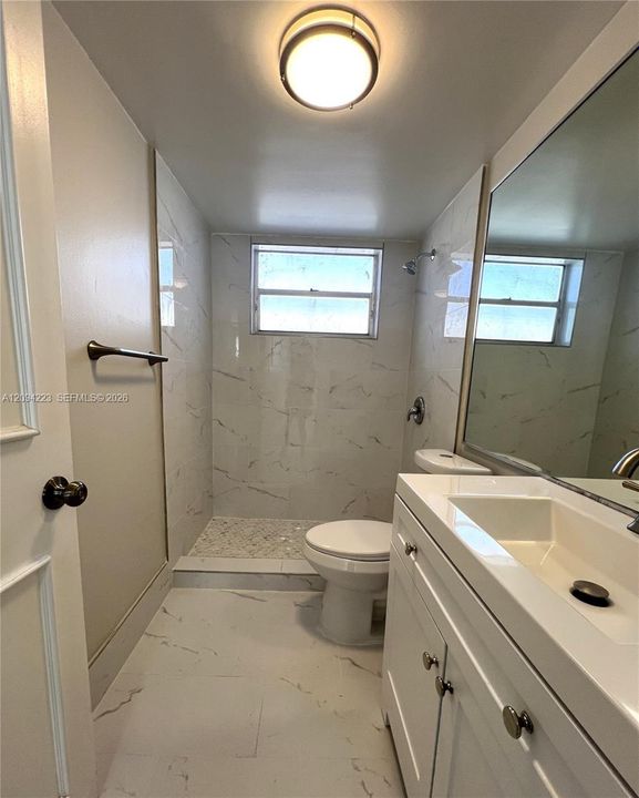 В аренду: $2,950 (2 спален, 2 ванн, 990 Квадратных фут)