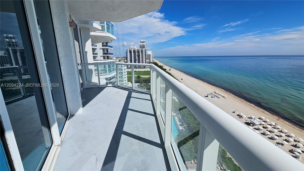 For Sale: $1,775,321 (2 beds, 2 baths, 1126 Square Feet)