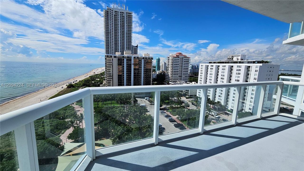 Side Covered Balcony