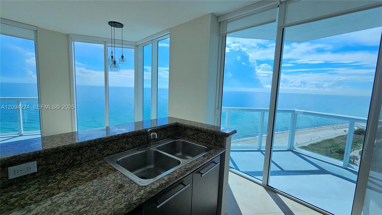 For Sale: $1,775,321 (2 beds, 2 baths, 1126 Square Feet)