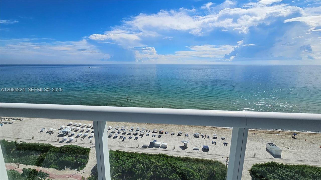 For Sale: $1,775,321 (2 beds, 2 baths, 1126 Square Feet)